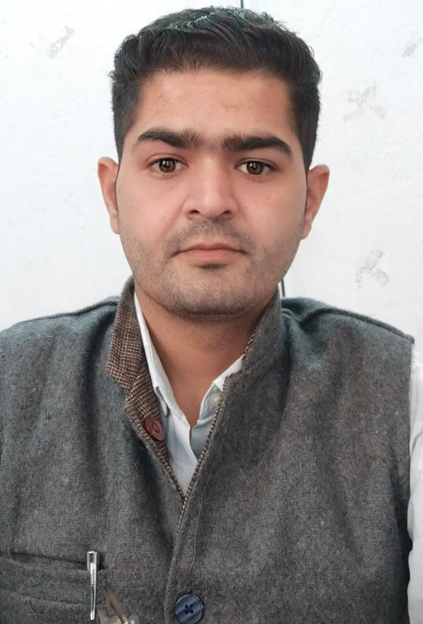 Dr. Vachaspati Narayan