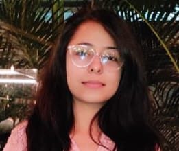 Dr. Komal 